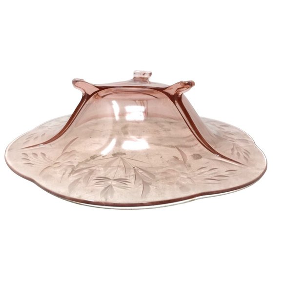 Beautiful Rose Carnival Glass Dish with Very Wide Scalloped Edge Rim -  Embossed - Picture 2 of 9